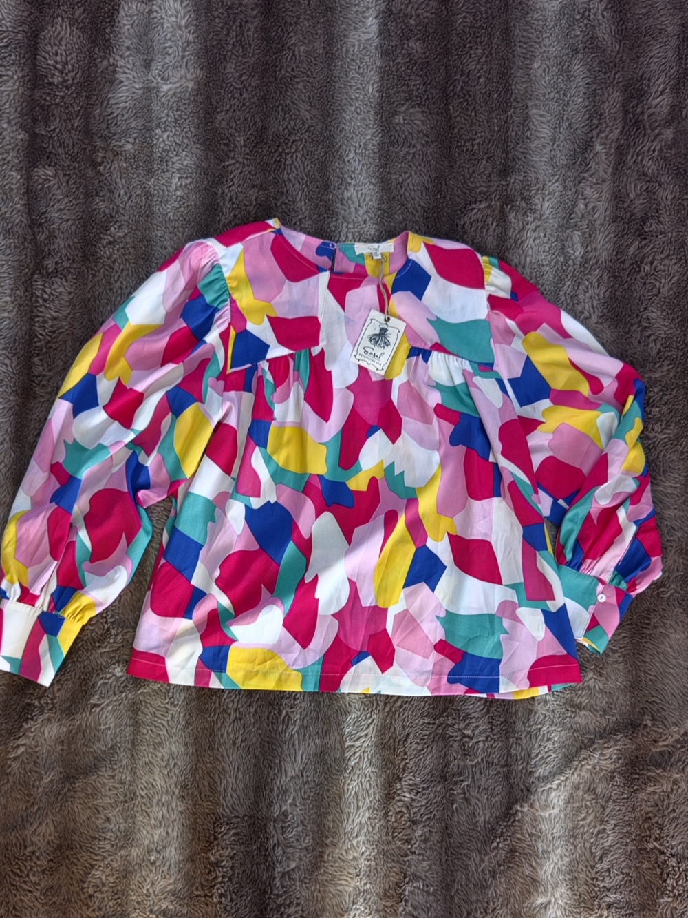 NWT Easel Multicolored Abstract Geometric Print Long Sleeve Blouse Size M